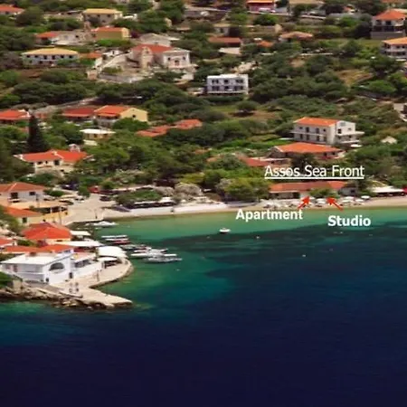 Assos Sea Front Apartment *