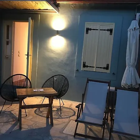 Assos Sea Front Apartment