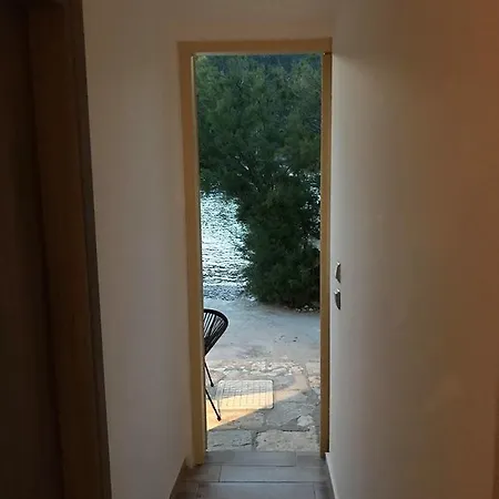 Assos Sea Front Apartment Kefalonia Island