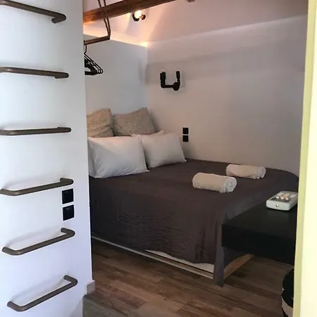 Assos Sea Front Apartment